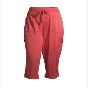 NWT🌸 Terra& Sky CAPRI CARGO CAPRIS WITH TAPING SIZE 4X